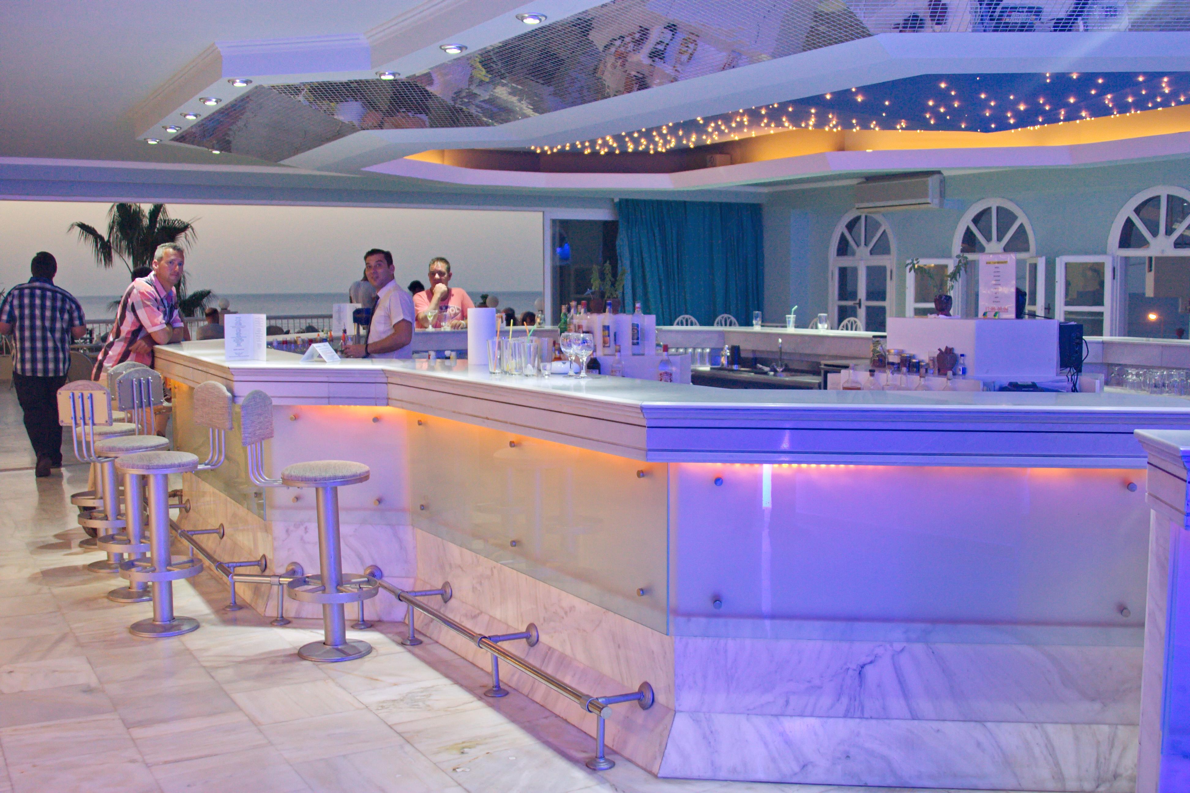 Rethymno Mare & Water Park Hotel Skaleta Bagian luar foto