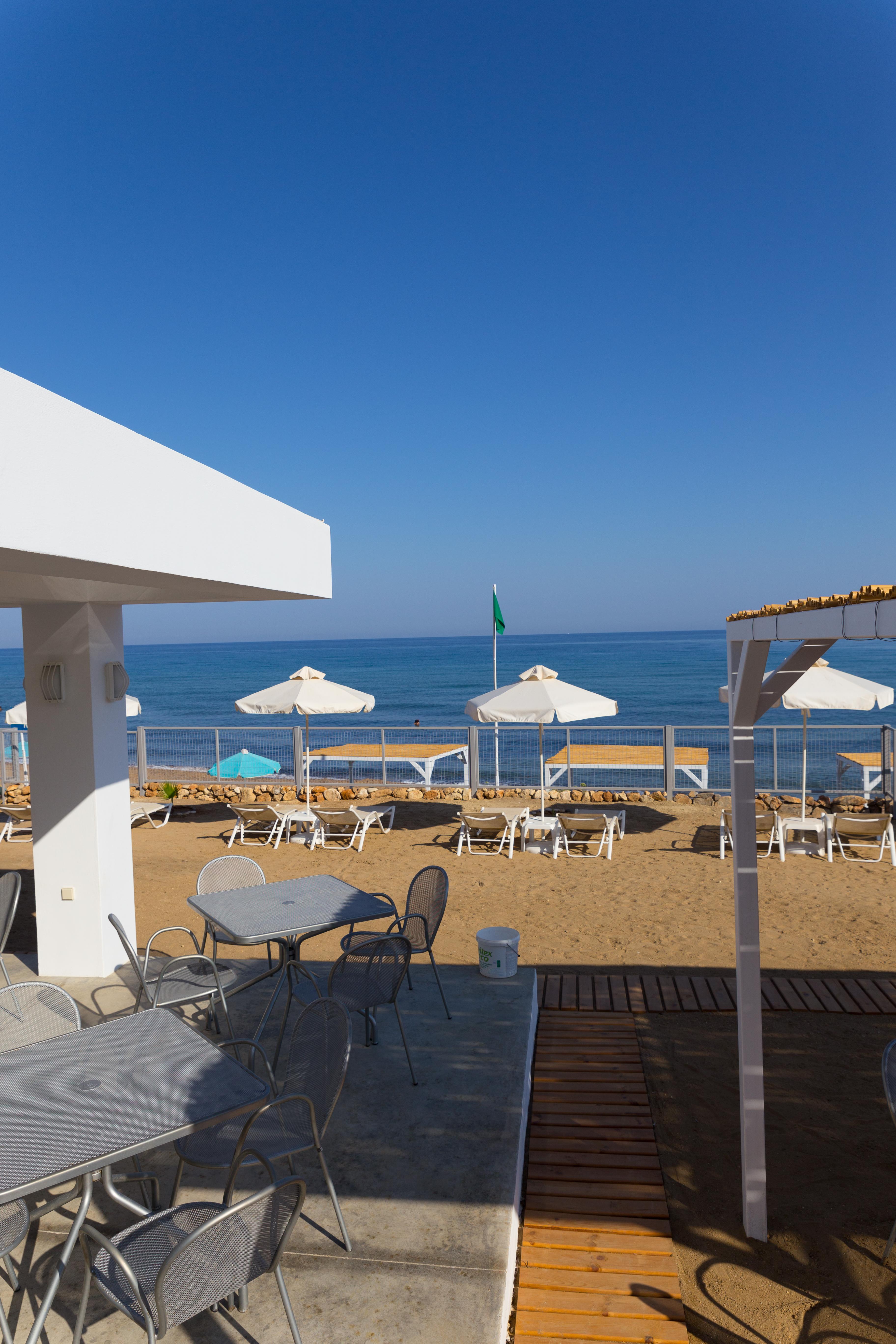 Rethymno Mare & Water Park Hotel Skaleta Bagian luar foto